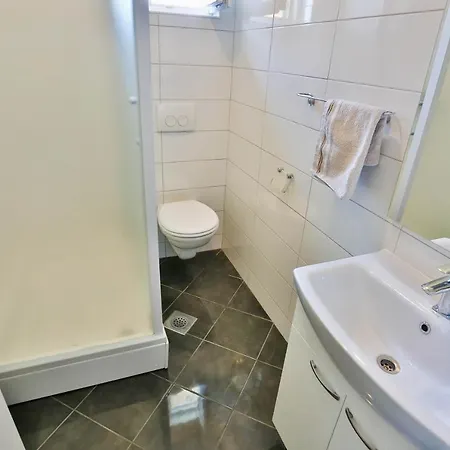 Apartment With A Parking Space Sutivan, Brac - 752 Sutivan